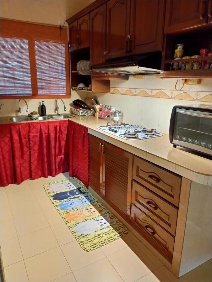 Basrie Villa "Mslim Only" - Mini Cinema , Private Pool , Wi-Fi , Netflix 麻坡 外观 照片