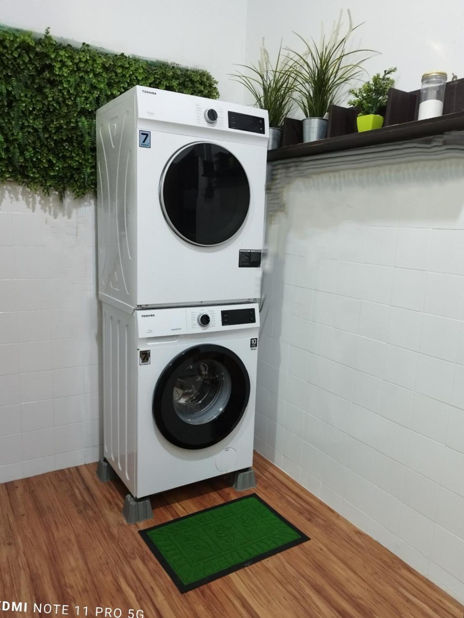 Basrie Villa "Mslim Only" - Mini Cinema , Private Pool , Wi-Fi , Netflix 麻坡 外观 照片